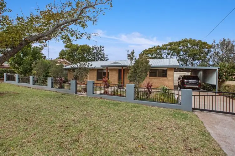 54 Lotus Crescent, Centenary Heights QLD 4350