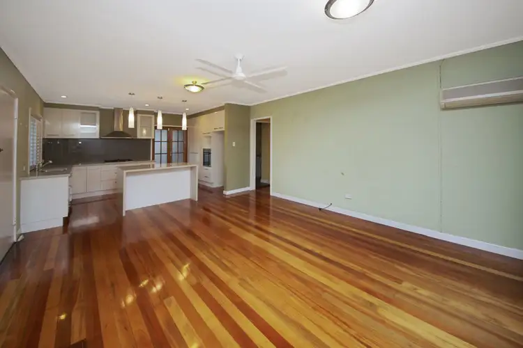 Fifth view of Homely house listing, 6 Valmar Street, Upper Mount Gravatt QLD 4122