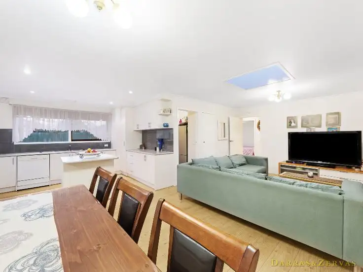 Second view of Homely house listing, 5 Loddon Court, Clayton South VIC 3169