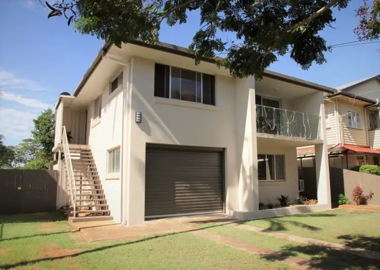 88 Arthur St, Woody Point QLD 4019