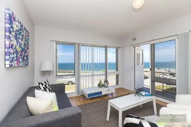 Main view of Homely unit listing, 1/86 Memorial Drive, Bar Beach NSW 2300