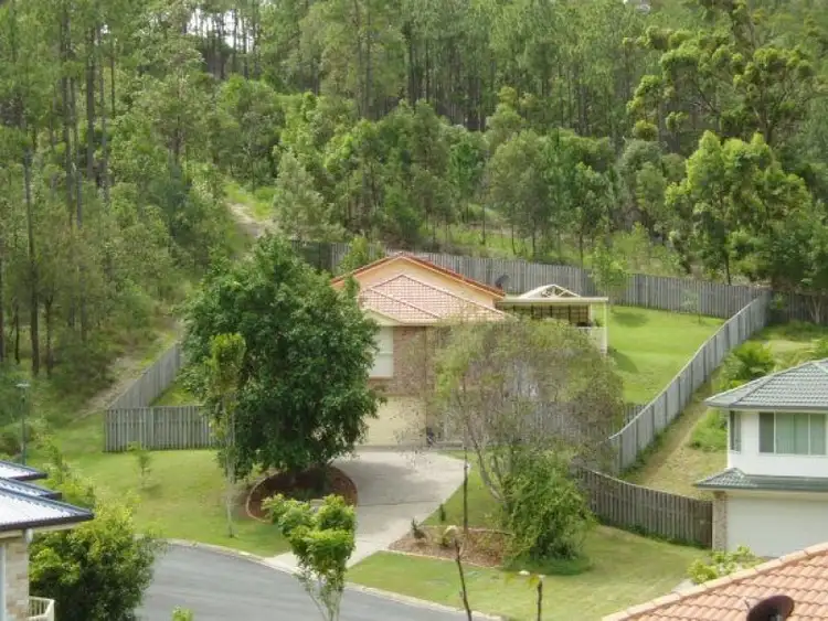 21 Moorea Court, Pacific Pines QLD 4211