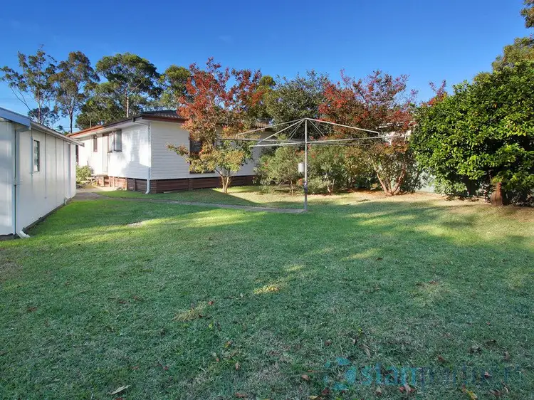 Second view of Homely house listing, 8 Tahiti Avenue, Lethbridge Park NSW 2770