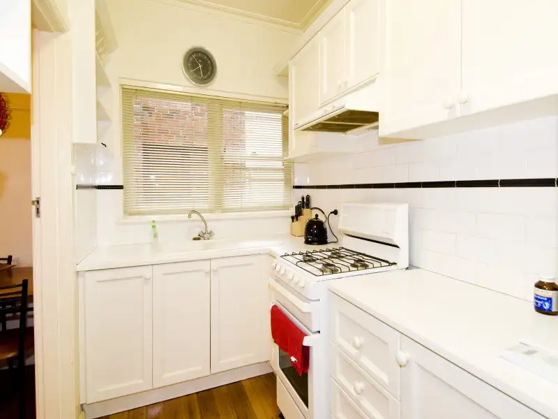 Main view of Homely apartment listing, 3/2 Irving Avenue, Prahran VIC 3181