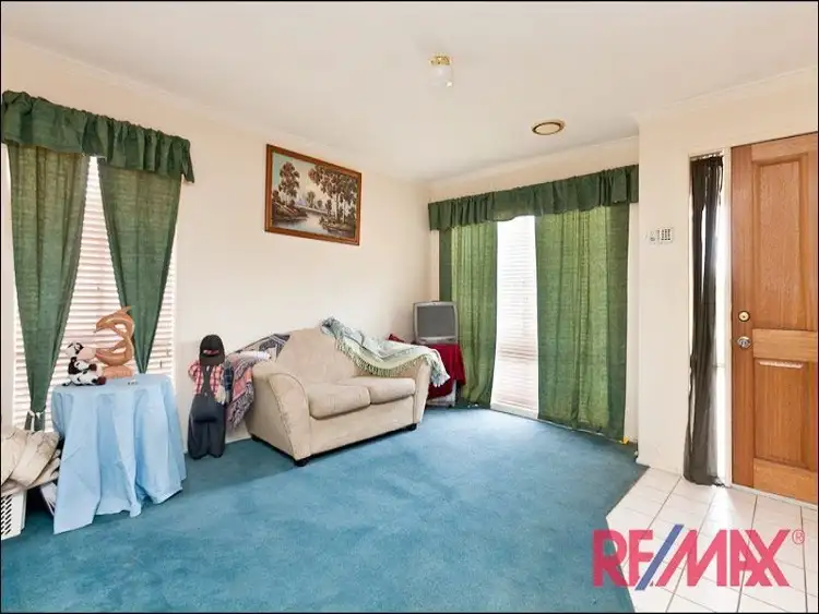 Sixth view of Homely house listing, 6 Hillview Rise, Hampton Park VIC 3976