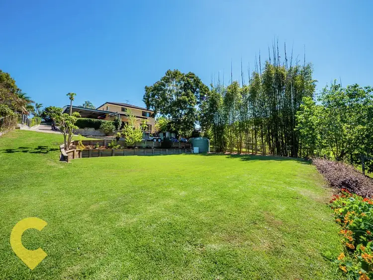 8 Yvonne Crescent, Mount Warren Park QLD 4207