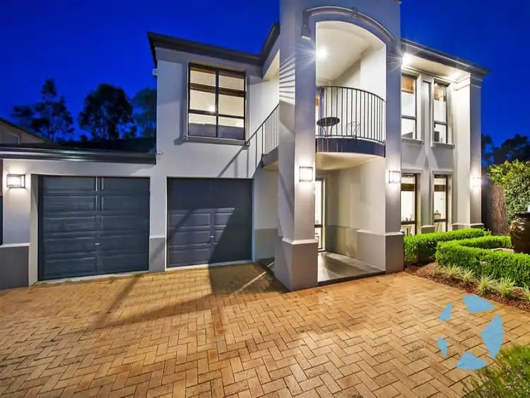 10 Roxburgh Crescent, Stanhope Gardens NSW 2768