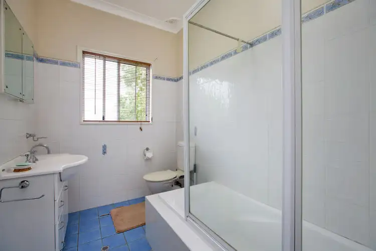 Fifth view of Homely house listing, 17 Sapphire Crescent, Tamworth NSW 2340
