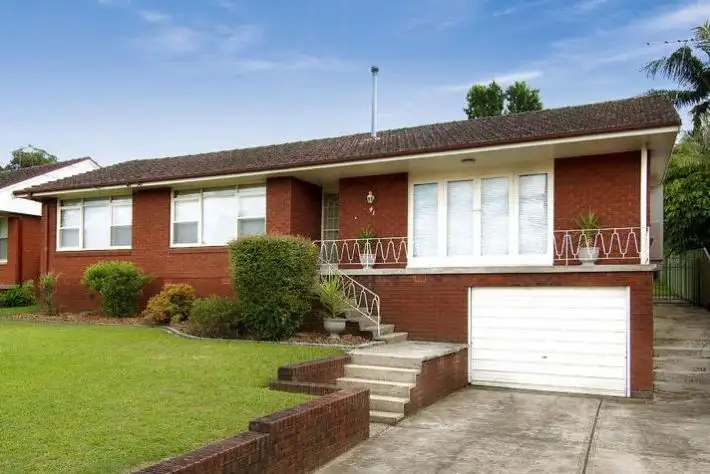 41 Meryll Av, Baulkham Hills NSW 2153