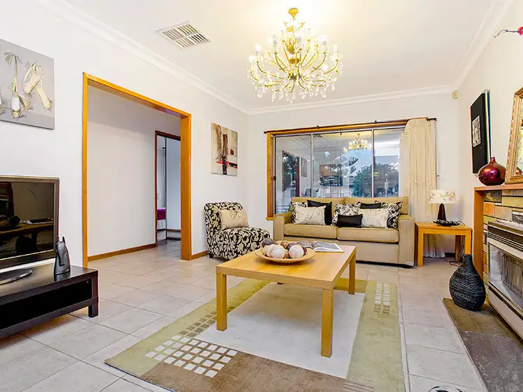 Second view of Homely house listing, 10 Virginia Street, Pascoe Vale VIC 3044