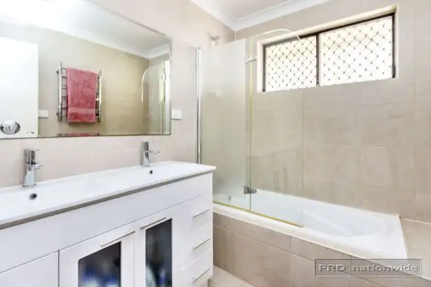 Second view of Homely house listing, 5 Tallah Place, Maryland NSW 2287