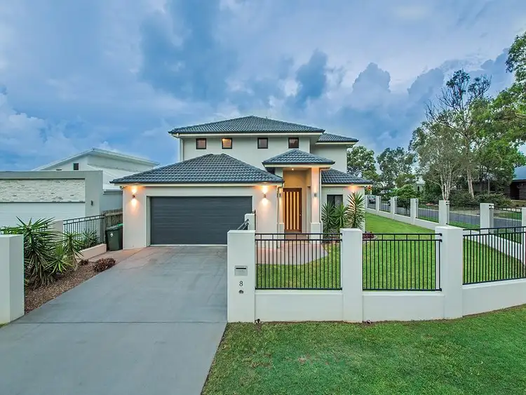 8 Foxwood Circuit, Wakerley QLD 4154