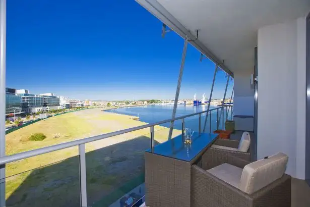 Main view of Homely unit listing, OLD 403/19 Honeysuckle Drive, Newcastle NSW 2300