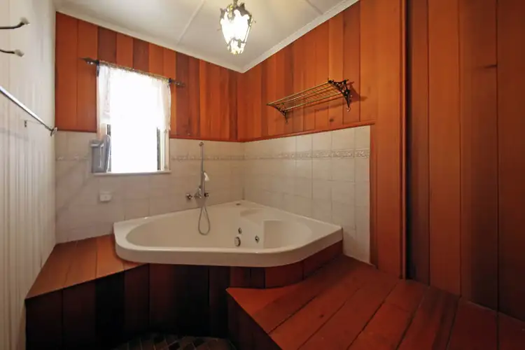 Sixth view of Homely house listing, 27 Hillgrove Street, Upper Mount Gravatt QLD 4122