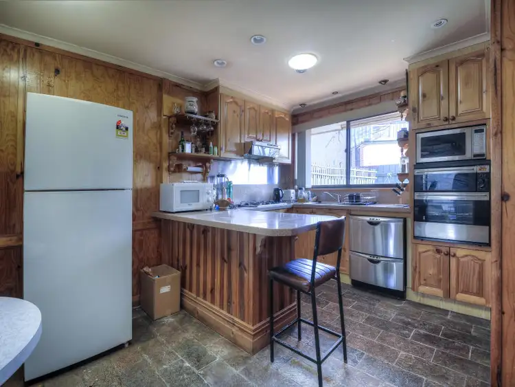 Third view of Homely villa listing, 2/19 Raeburn Street, Pascoe Vale VIC 3044