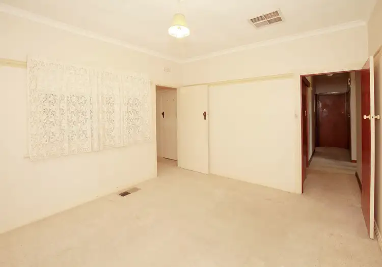 Seventh view of Homely house listing, 18 Blamey Street, Turvey Park NSW 2650
