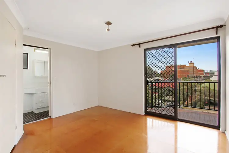 Fifth view of Homely unit listing, 10/4 Sheehan Street, Milton QLD 4064