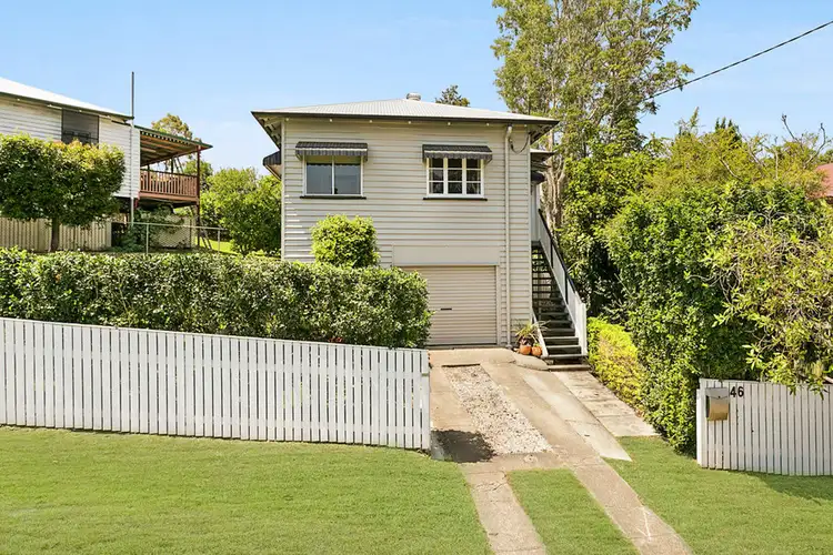 46 Waratah Avenue, Holland Park West QLD 4121