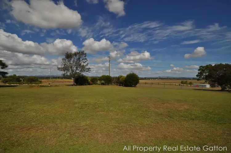 Second view of Homely house listing, 33 Deroydon Court, Adare QLD 4343