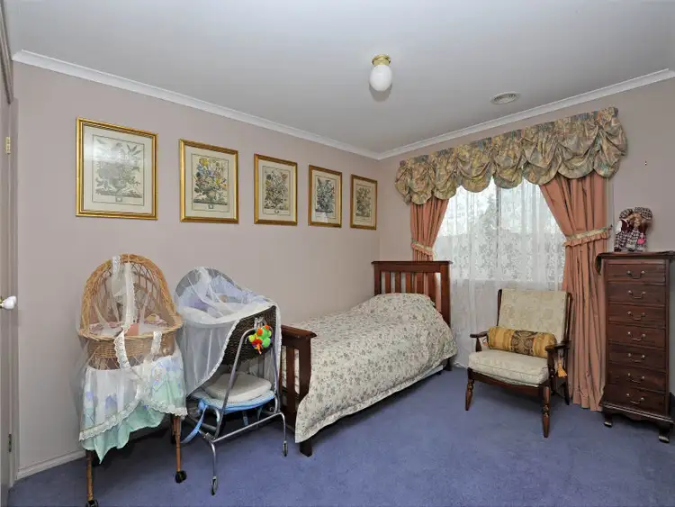 Sixth view of Homely house listing, 23 Crossdale Green, Craigieburn VIC 3064