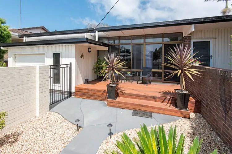 49 High Street, Rangeville QLD 4350