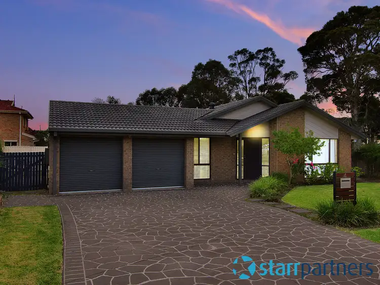 4 Diamantina Close, St Clair NSW 2759