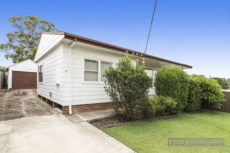 35 Queen Street, Waratah West NSW 2298