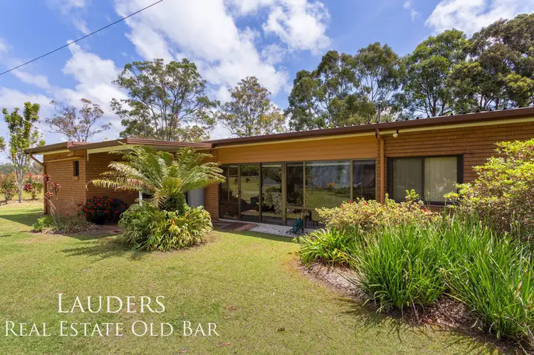 54 Warwiba Road, Old Bar NSW 2430