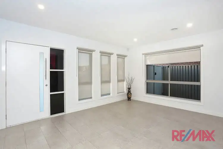 Third view of Homely townhouse listing, 6 Alia Lane, Hallam VIC 3803