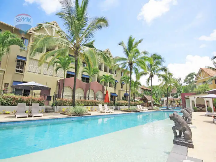 406/2 Greenslopes Street, Cairns North QLD 4870