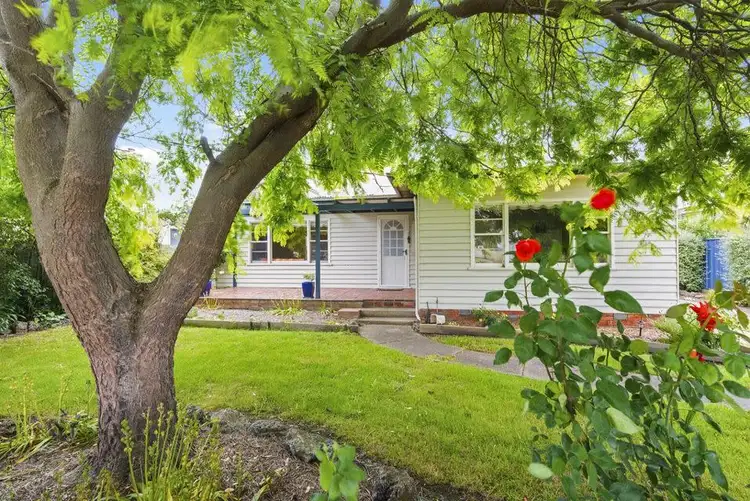 3 Ulverstone Street, Colac VIC 3250