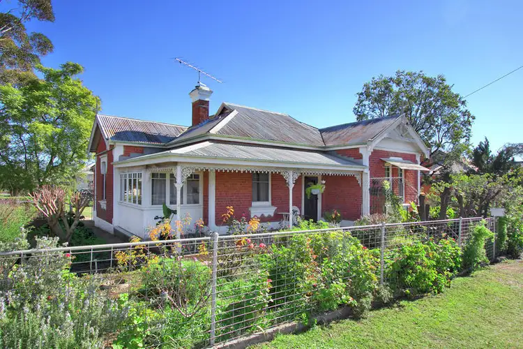 91 Denison Street, Tamworth NSW 2340