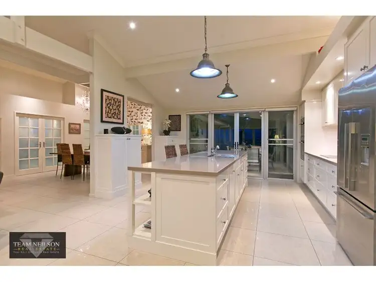 Seventh view of Homely house listing, 2 Outlook Parade, Ormiston QLD 4160