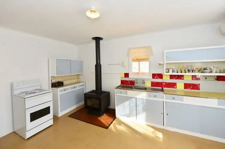 Second view of Homely house listing, 8 Faith Street, Rangeville QLD 4350