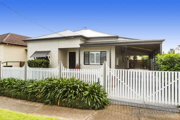 28 Boreas Road, Hamilton North NSW 2292