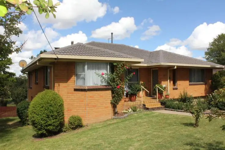 22. Gordon Street, Armidale NSW 2350