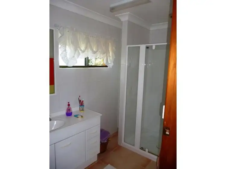 Seventh view of Homely house listing, 105 Wallace  Street, Macksville NSW 2447