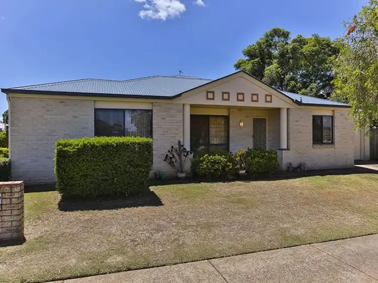 1/11 Hursley Road, Newtown QLD 4350