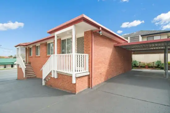 2/42 York Street, East Gosford NSW 2250