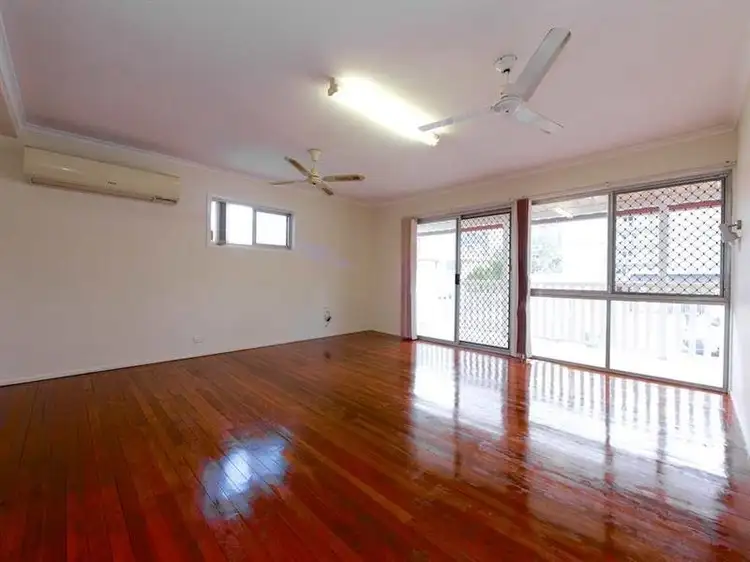 Second view of Homely house listing, 13 Le Grand St, Macgregor QLD 4109