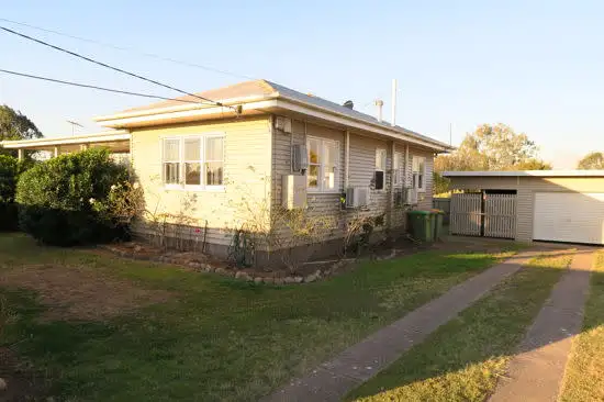 120 Lobb Street, Churchill QLD 4305