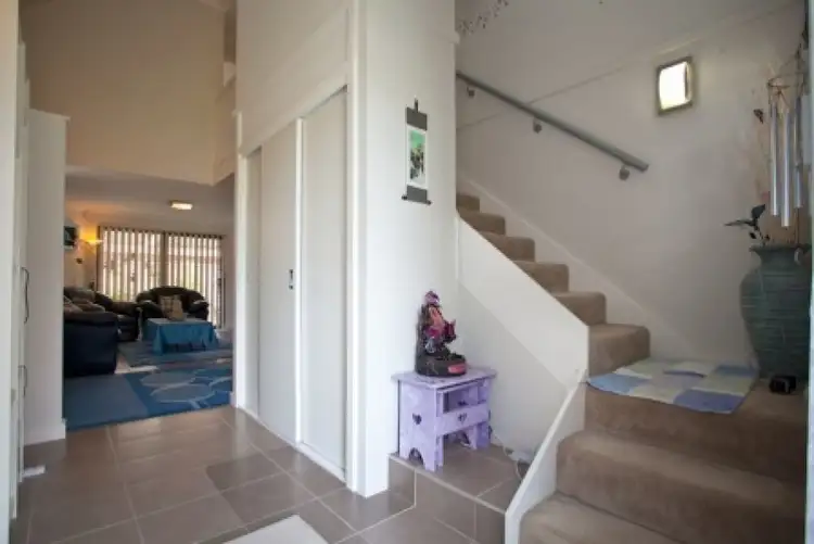 Seventh view of Homely townhouse listing, 10 Midvale Place, Midvale WA 6056