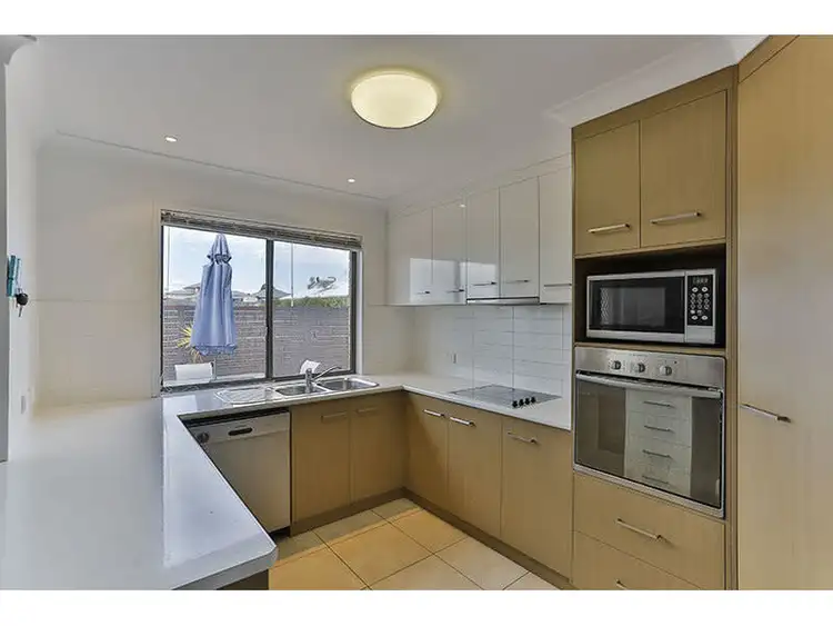 Second view of Homely unit listing, 2/2 Wareena Crescent, Glenvale QLD 4350