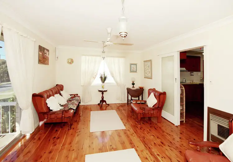 Fourth view of Homely house listing, 98 Meadow Street, Kooringal NSW 2650
