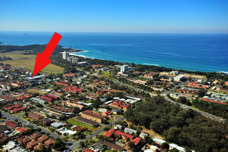 Third view of Homely unit listing, 4/3-7 Columbus Circuit, Coffs Harbour NSW 2450