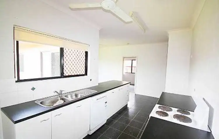 8 Avondale Street, Mount Sheridan QLD 4868