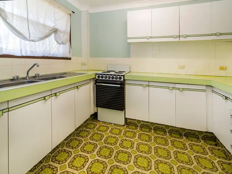 Sixth view of Homely unit listing, 2/34 Imperial Parade, Labrador QLD 4215