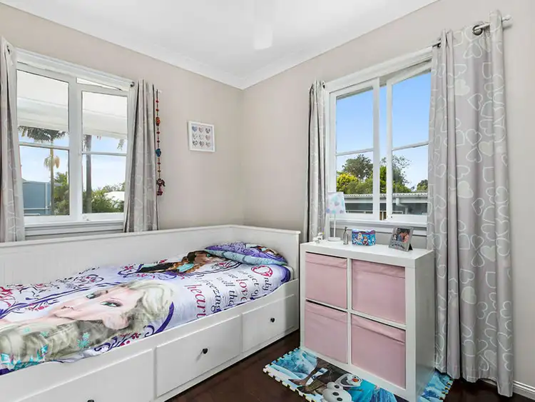 Fifth view of Homely house listing, 18 Crawford Road, Wynnum West QLD 4178