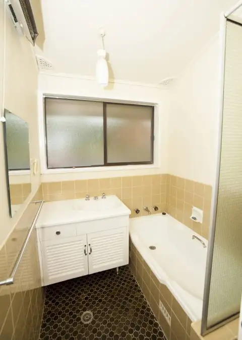 Fifth view of Homely apartment listing, 3/121 Mossman Street, Armidale NSW 2350