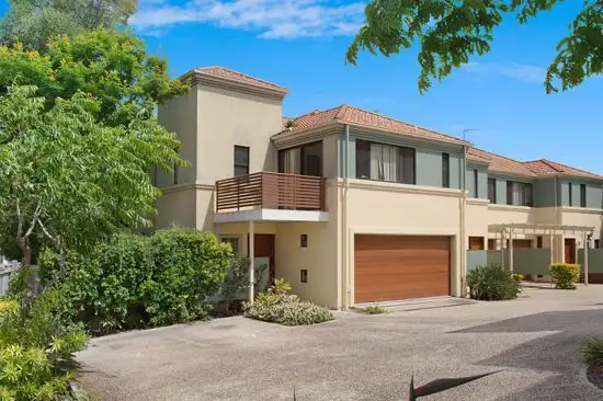Main view of Homely townhouse listing, 1/45 Hillridge Crescent, Varsity Lakes QLD 4227